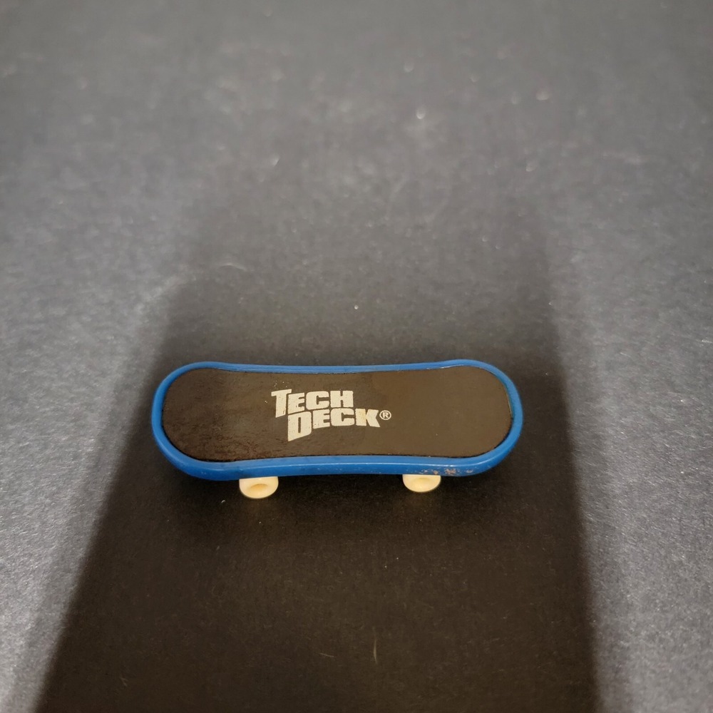 Tech Deck 2004 Blue Skateboard